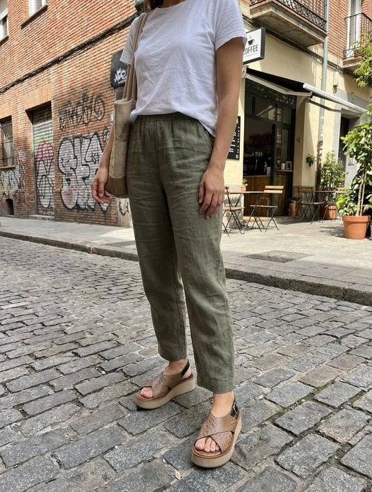 Sandalia croco cruzada