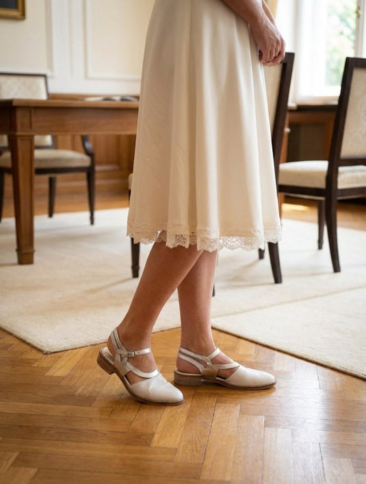 Zapato blanco y plata