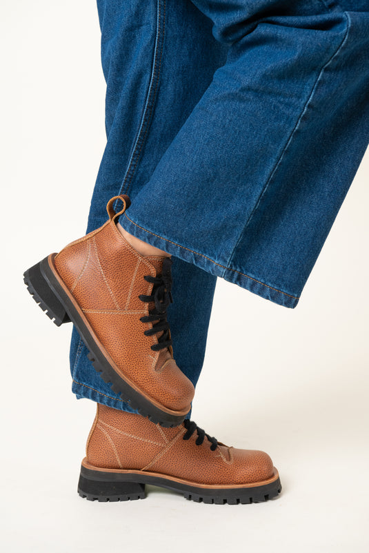 Borcego Alexa 8169