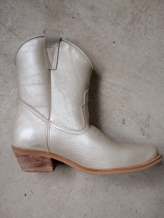 Tejana Olimpo Perlada