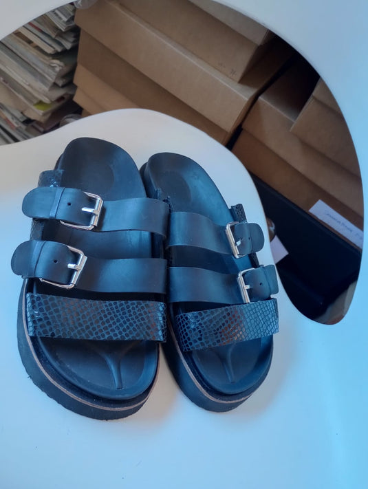 Birken tres tiras negro