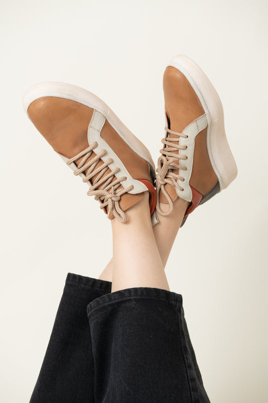 Champion flat