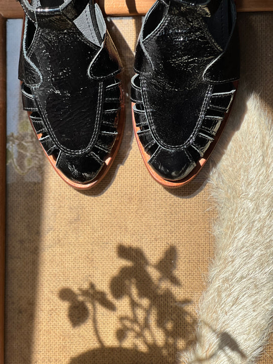 Sandalia Rabath charol negro