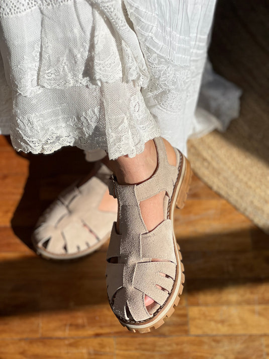 Sandalia Ibiza hueso