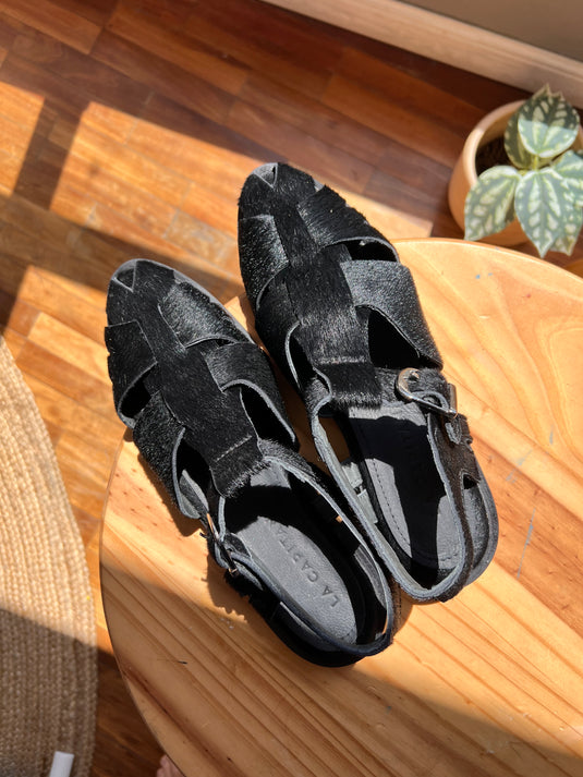Sandalia Ibiza pelo negro