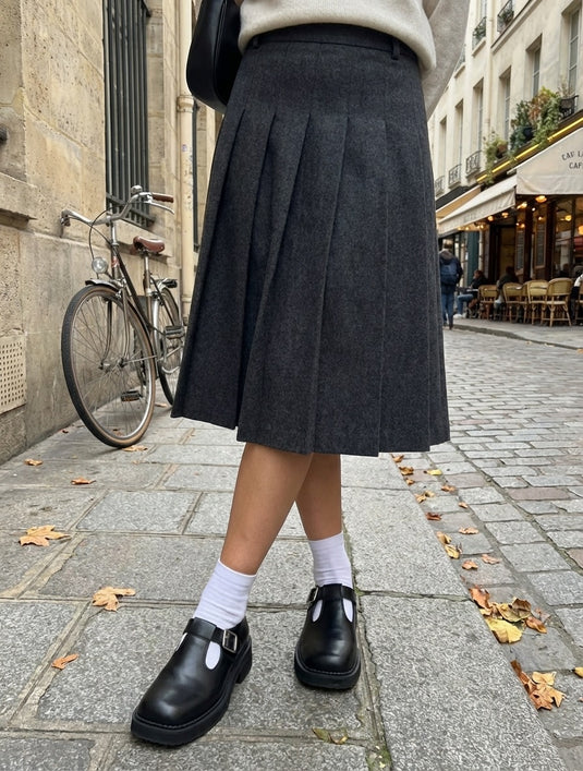 Guillermina negra fondo simple